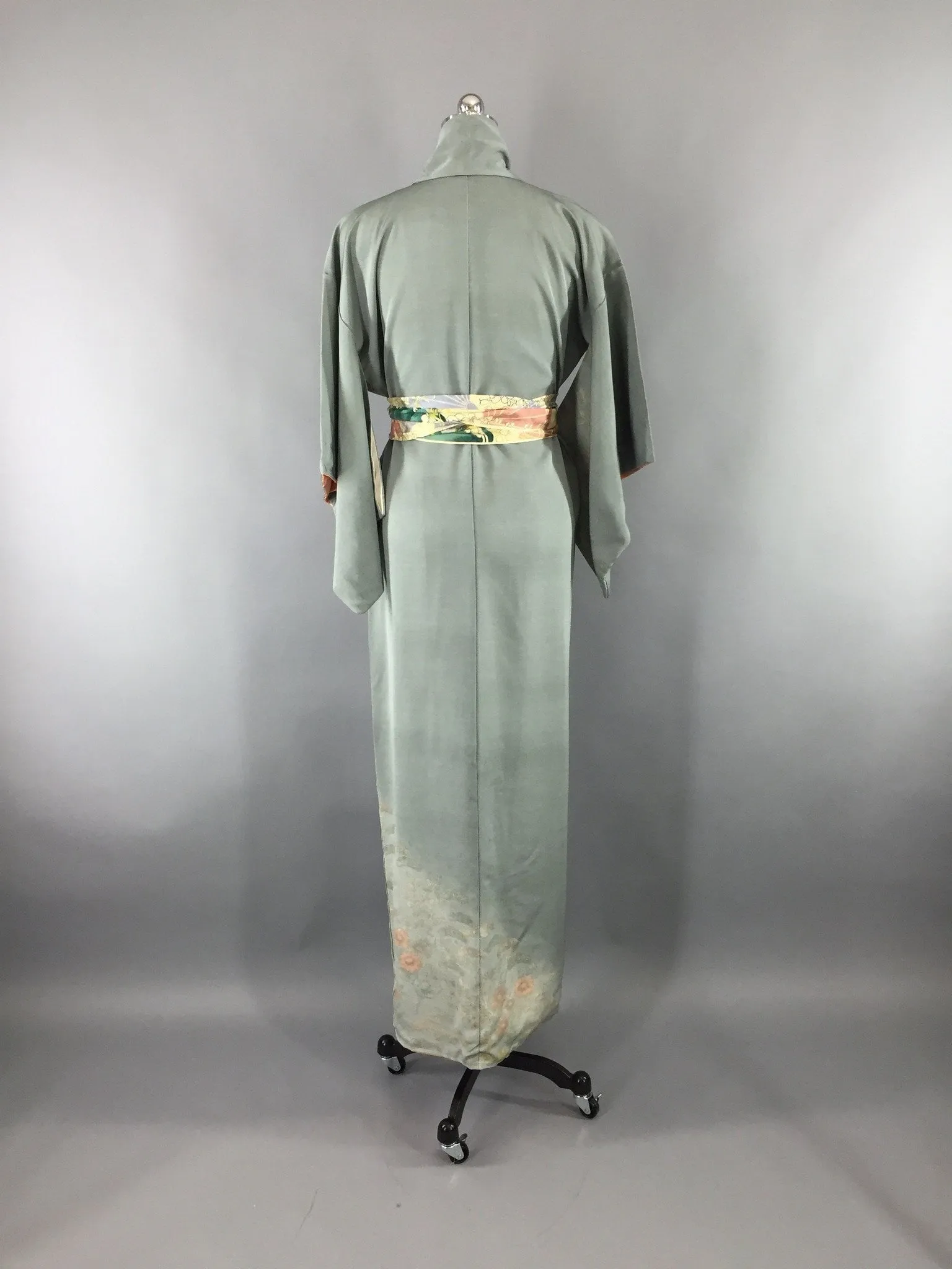 1950s Vintage Kimono Robe with Embroidered Blue-Green Floral Print