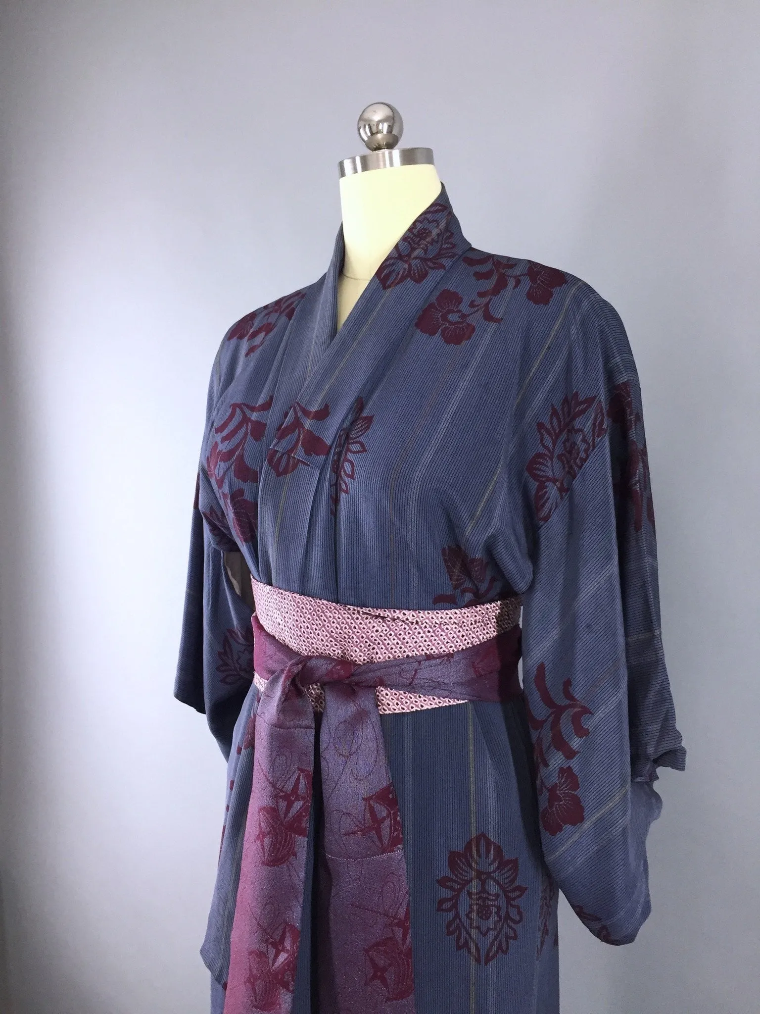 1950s Vintage Silk Kimono Robe with Blue and Maroon Striped Floral Print