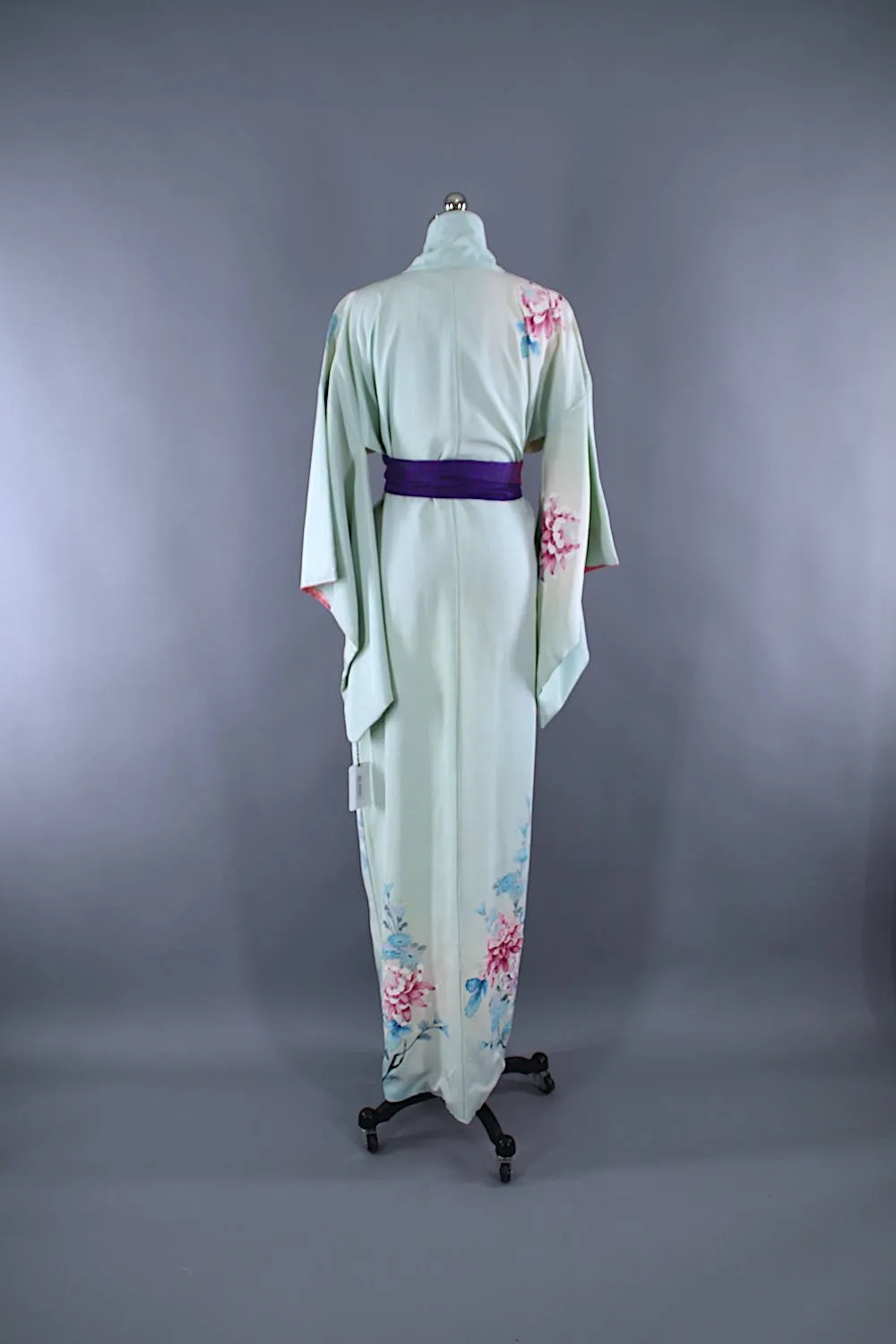 1960s Vintage Silk Kimono Robe / Aqua Blue & Pink Floral Chrysanthemums