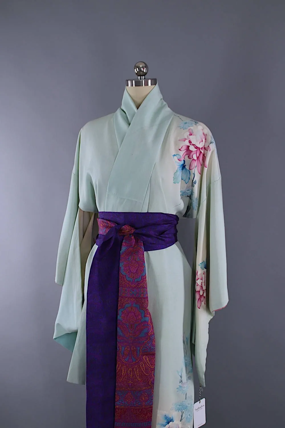 1960s Vintage Silk Kimono Robe / Aqua Blue & Pink Floral Chrysanthemums