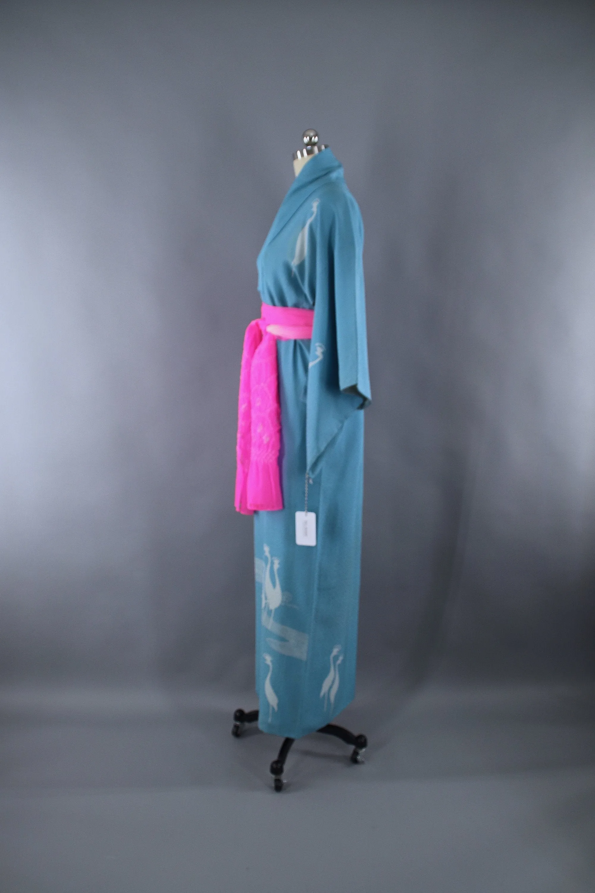 1960s Vintage Silk Kimono Robe / Mod Blue Peacocks