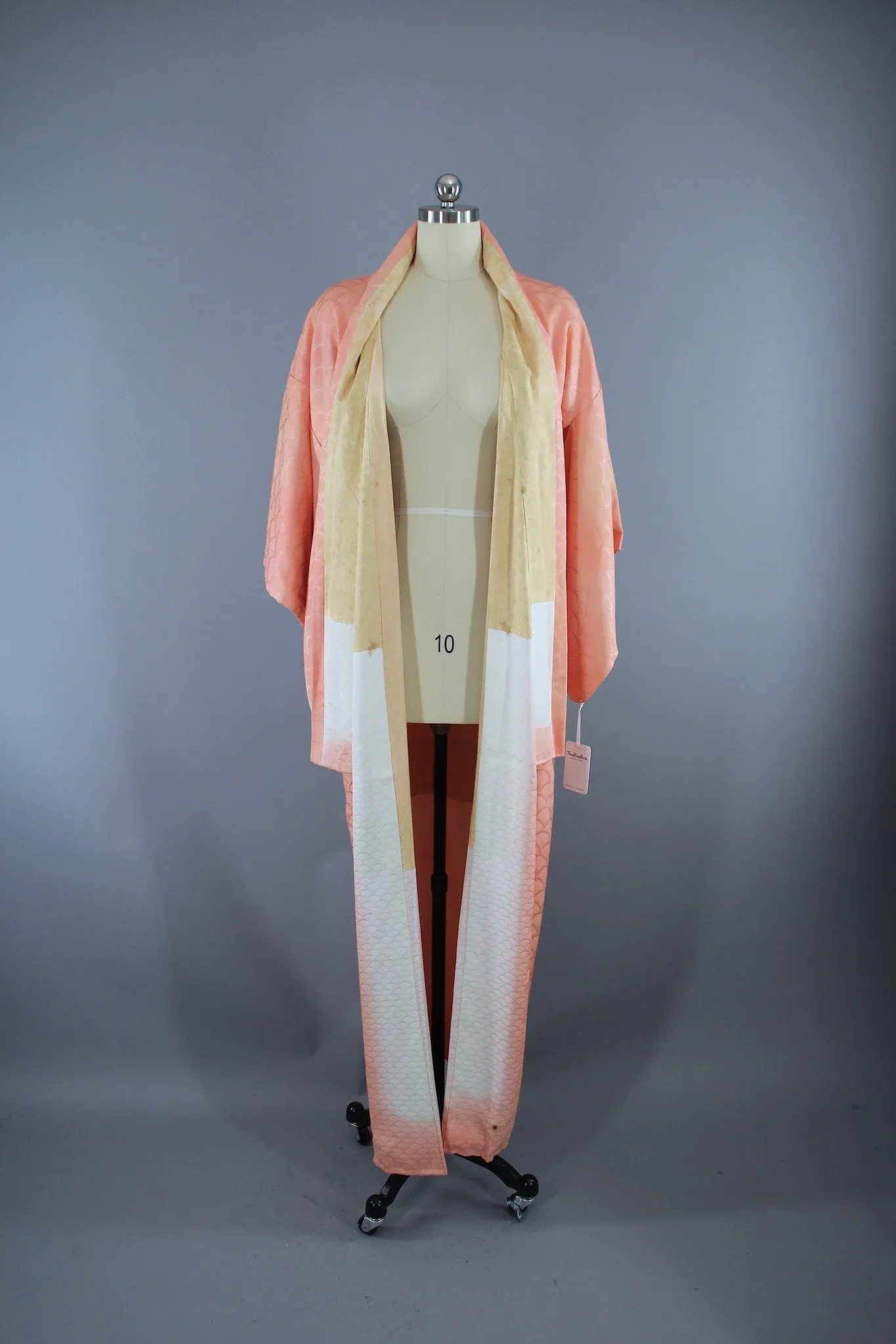 1960s Vintage Silk Kimono Robe /  Peach Orange Sherbet Seigaiha Fans