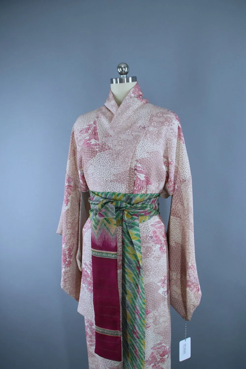 1960s Vintage Silk Kimono Robe / White Pink Tiny Floral Print