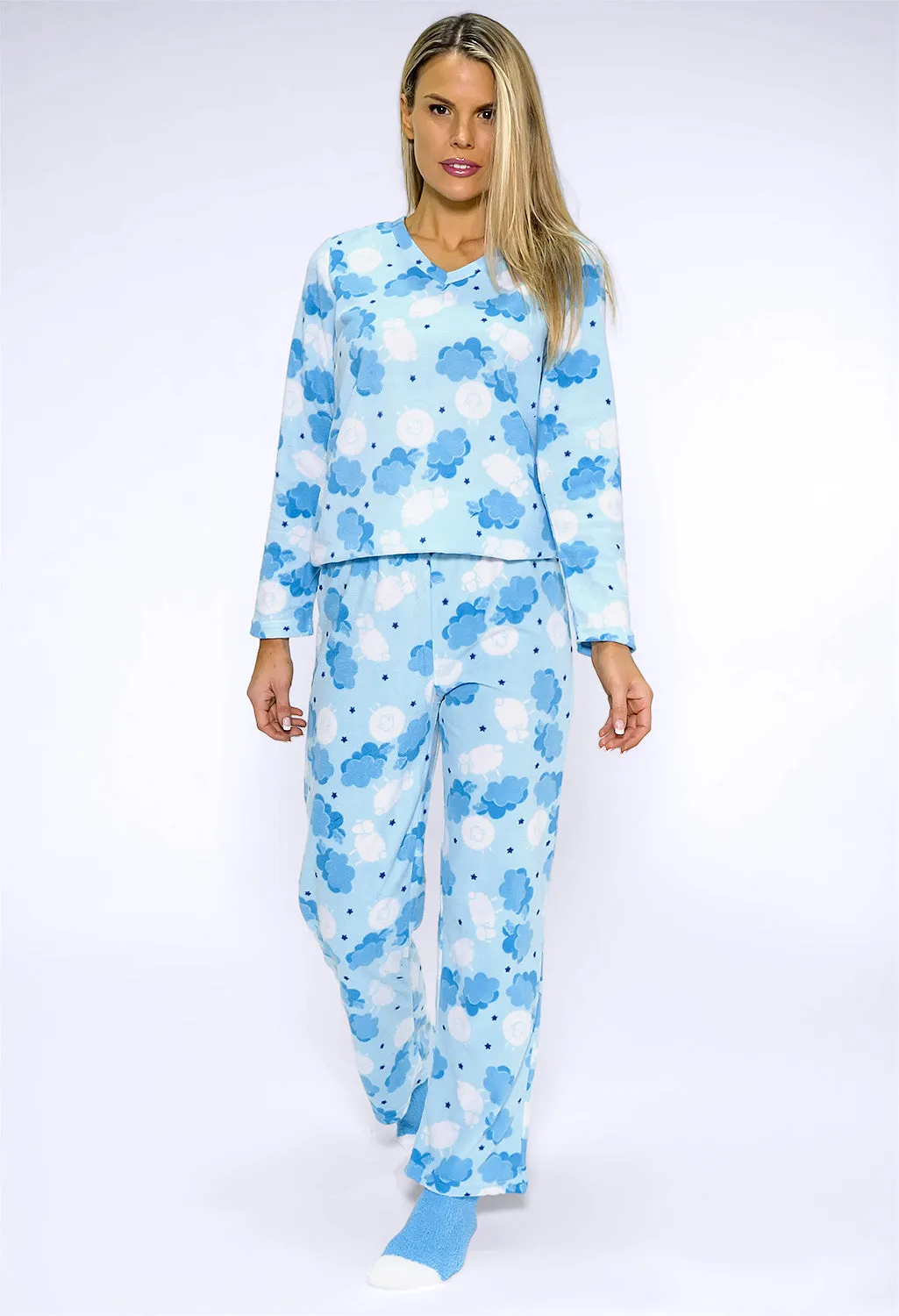 3 piece microfleece sheep print pyjama set with plush socks