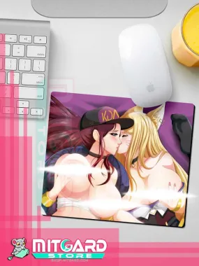 Ahri & Akali Kissing Mousepad LEAGUE OF LEGENDS