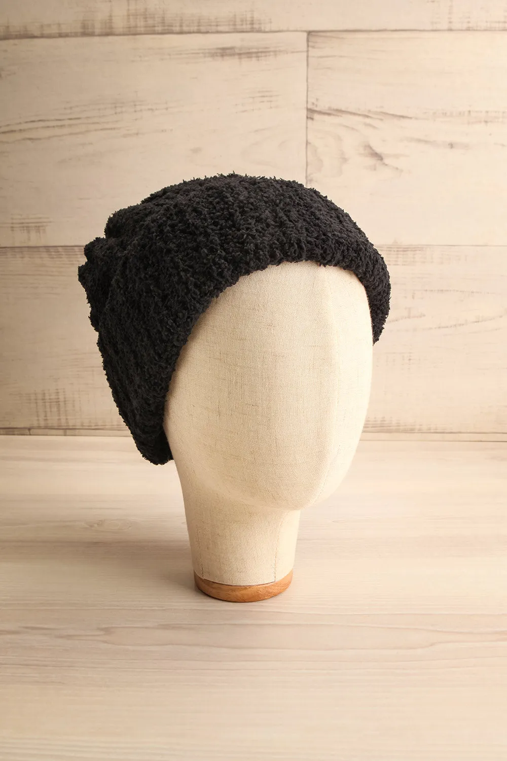 Ater Black | Soft Knit Rolled Up Tuque