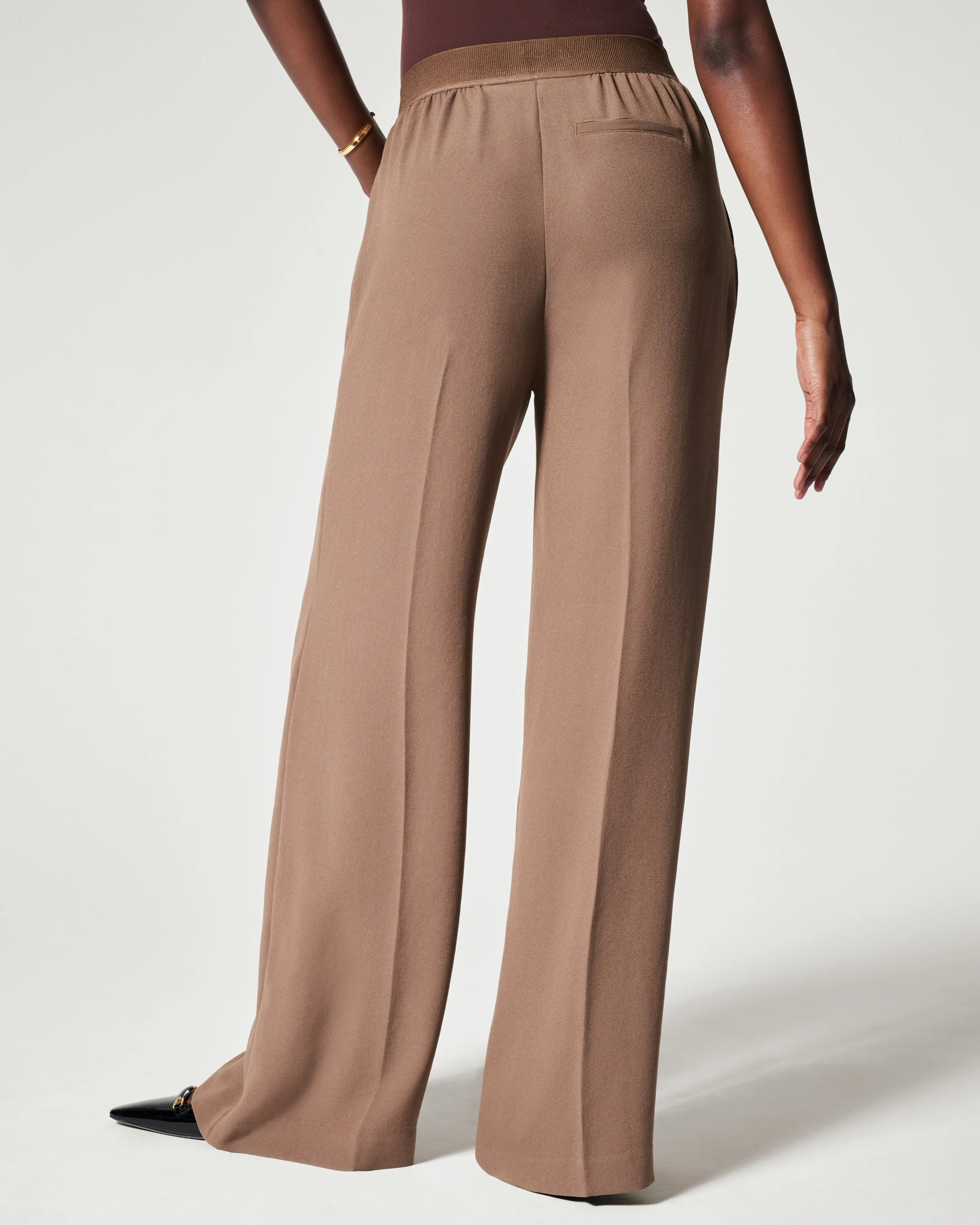 Carefree Crepe Pleated Trouser