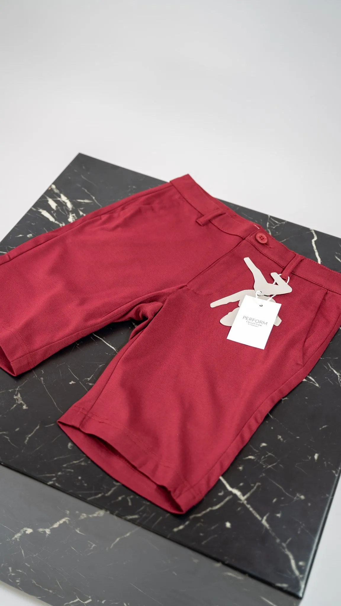 Chino Shorts - Bordeaux