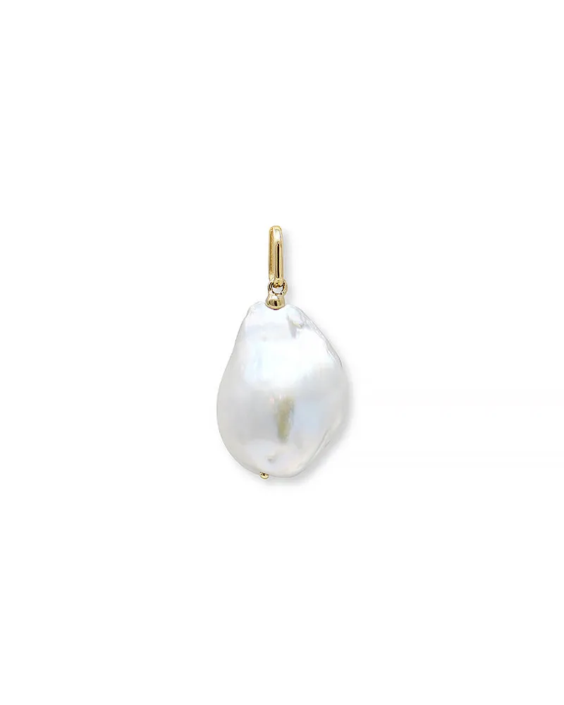 Classique Melanie Pearl Charm