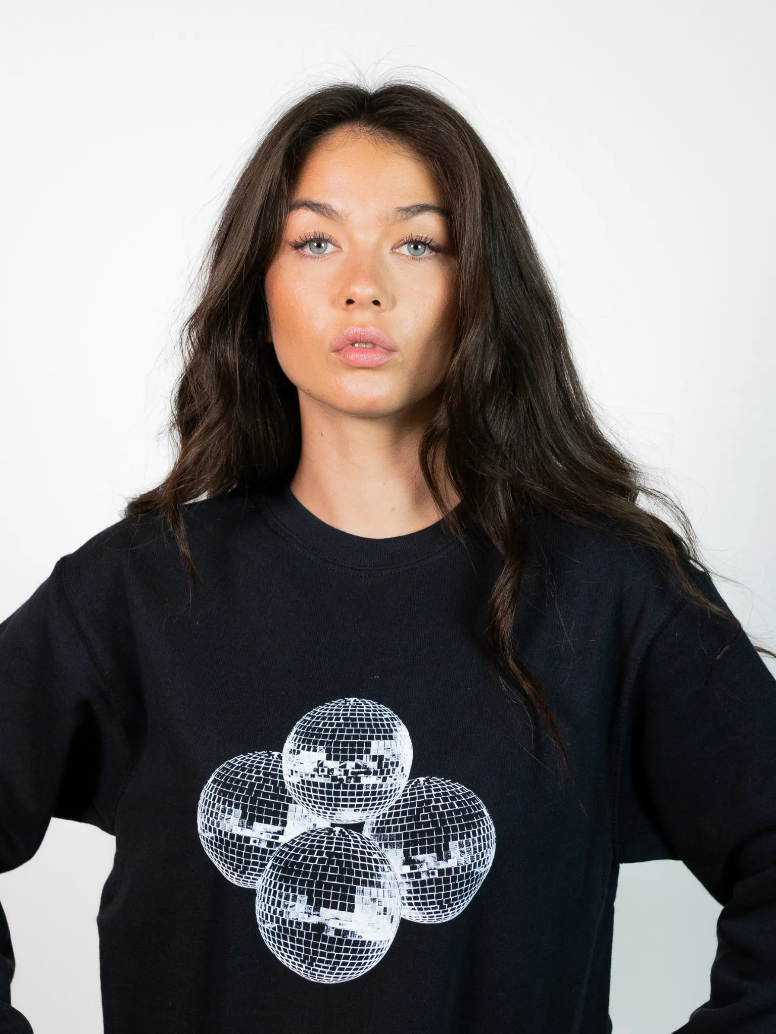 DISCO KUGLE (hvid) SWEATSHIRT  - SORT