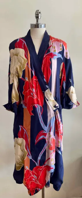 ETRO Size 2 Navy & Red Robe