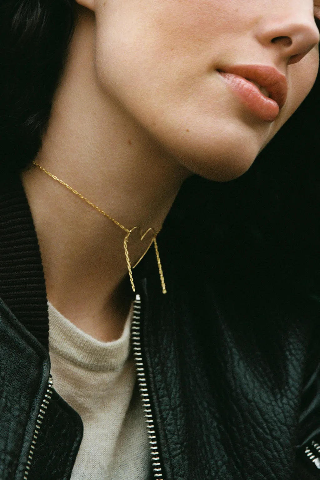 Fine ligne d'amour gold necklace