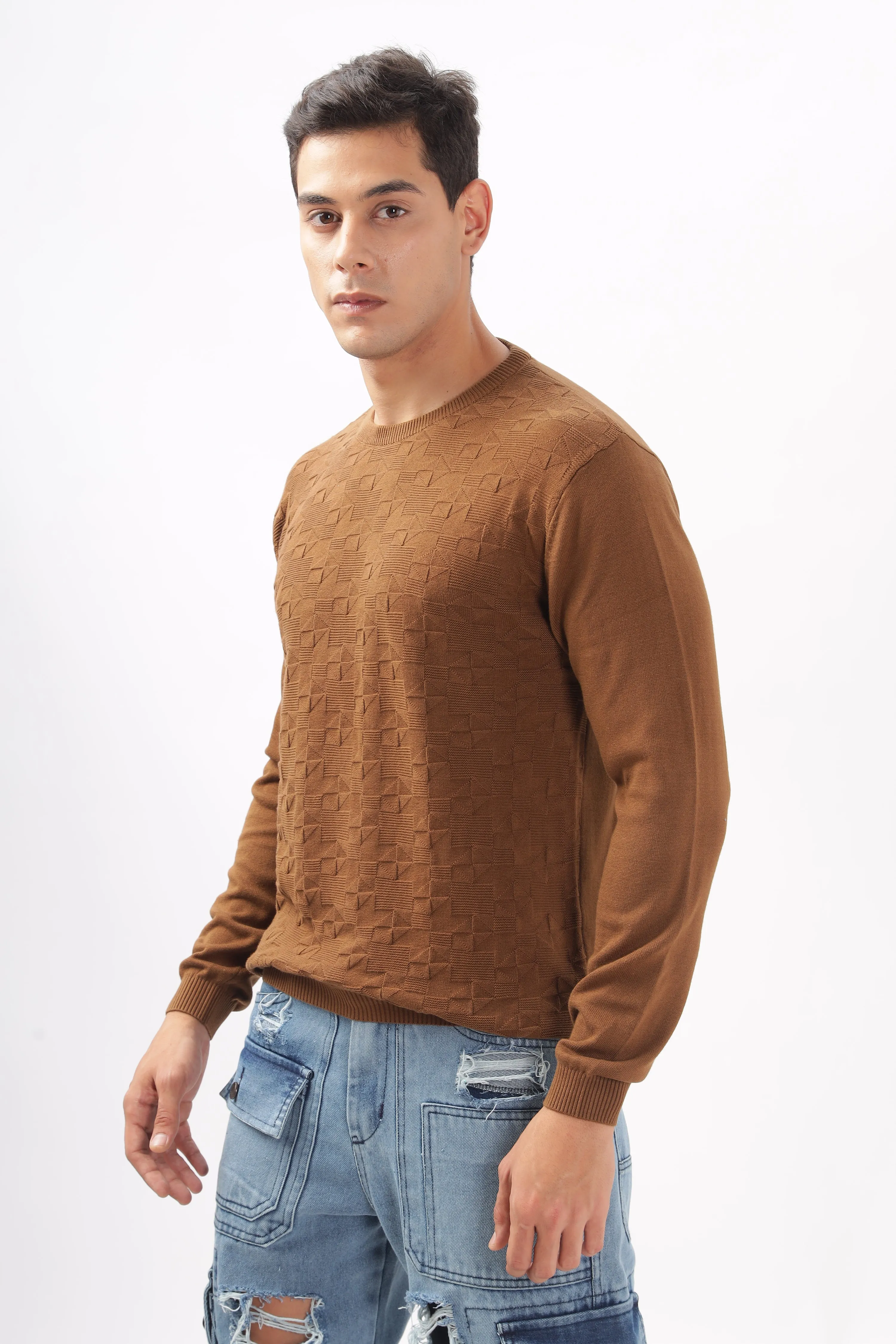 Geometric Knitted Full-Sleeve T-Shirt