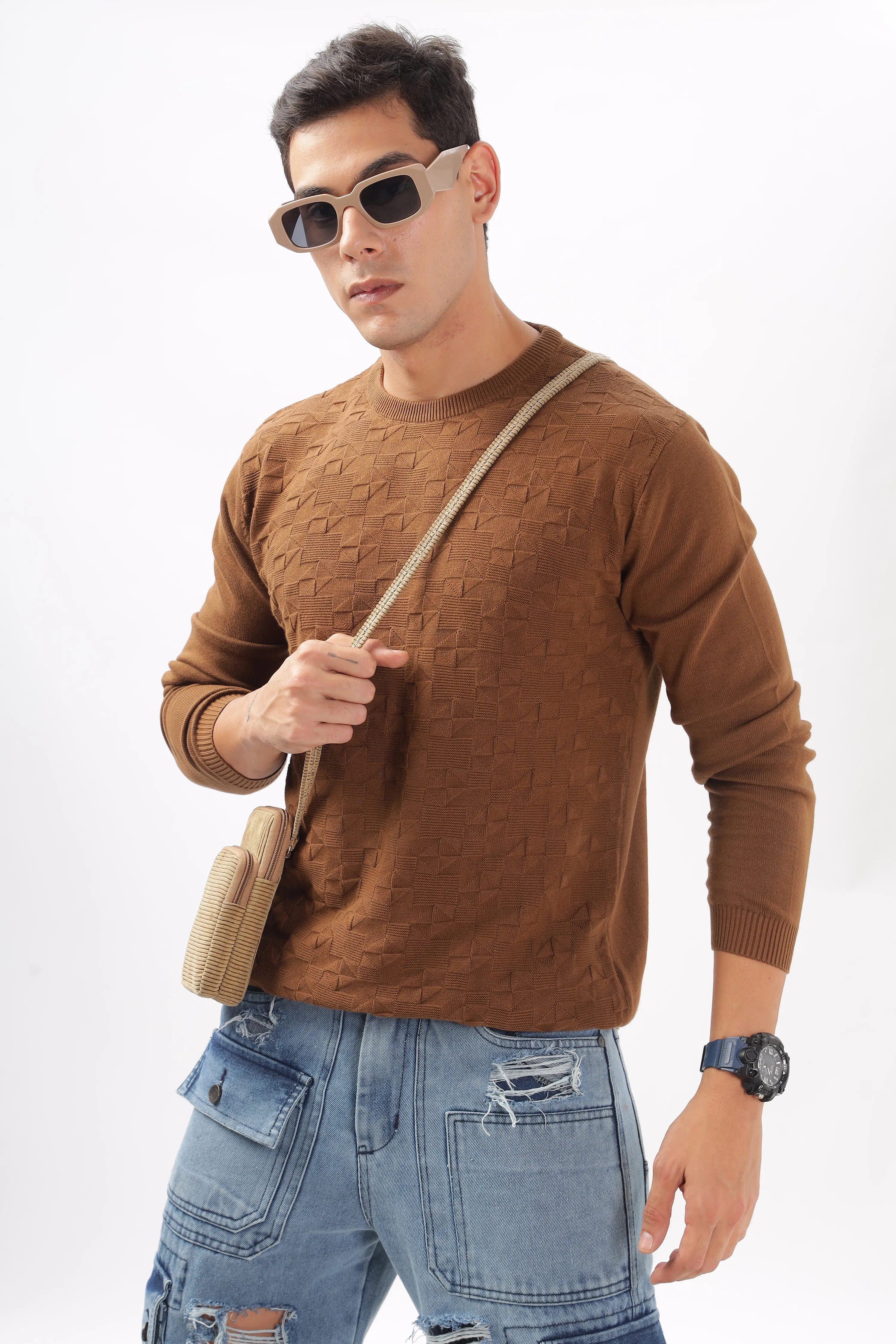 Geometric Knitted Full-Sleeve T-Shirt