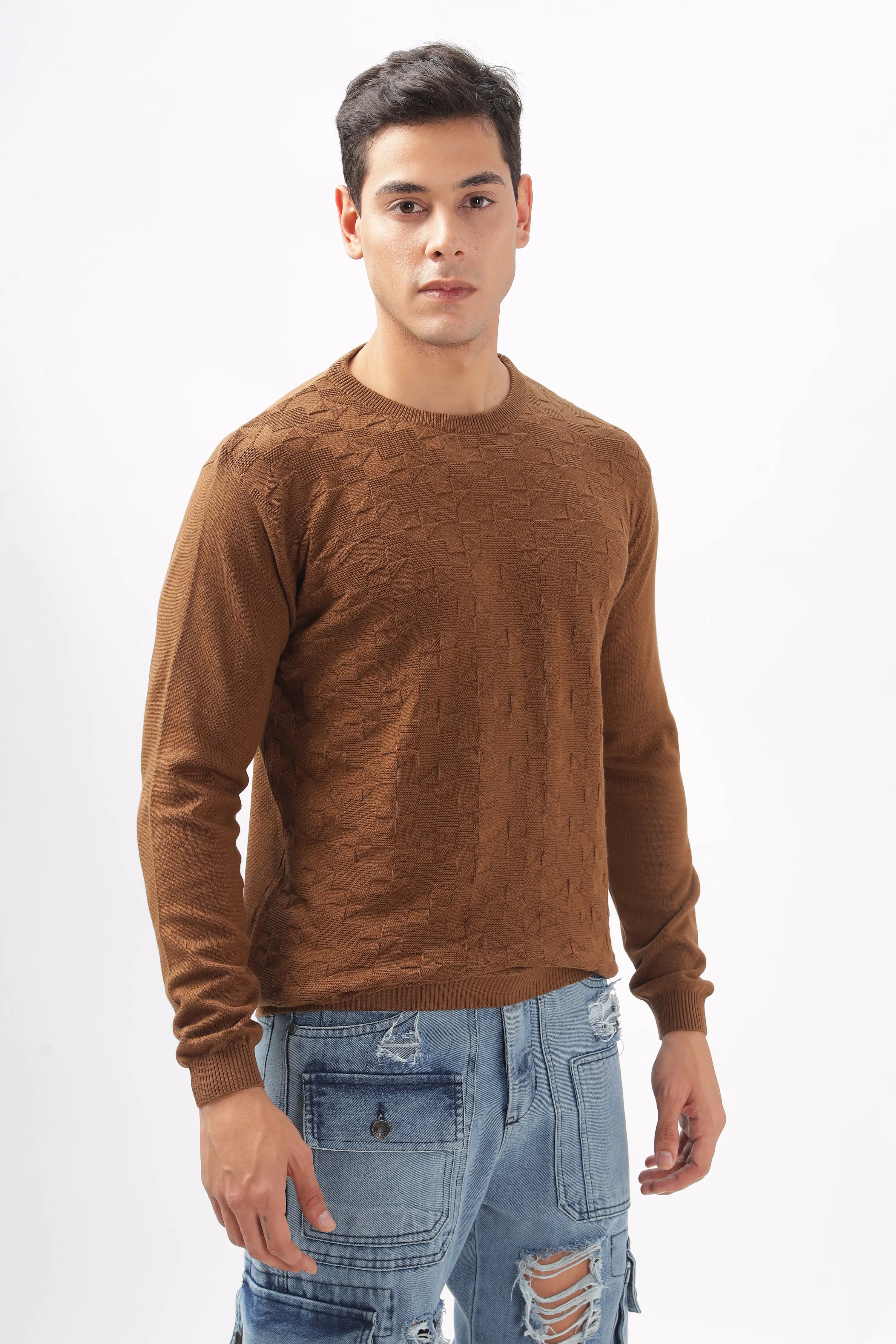 Geometric Knitted Full-Sleeve T-Shirt